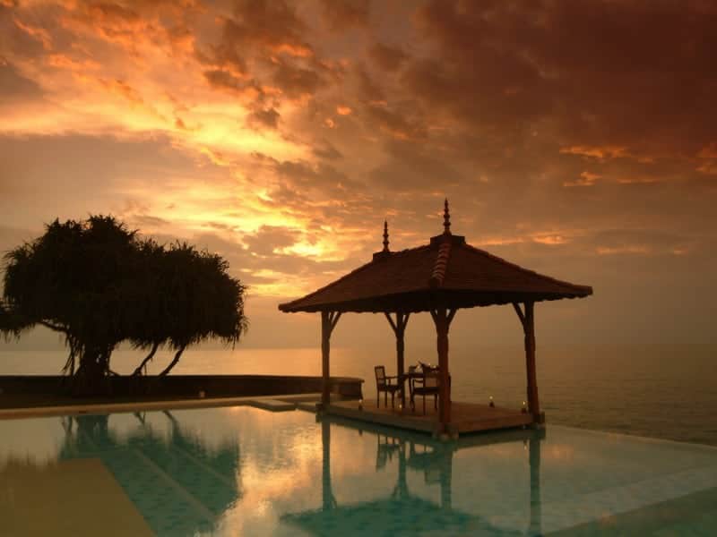 Saman Villa Pool