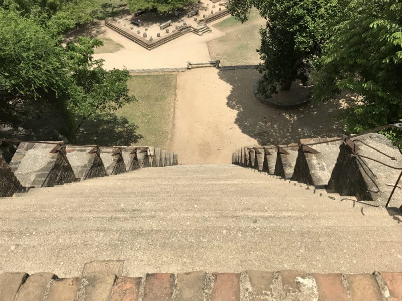 Steep stairs Yapahuwa