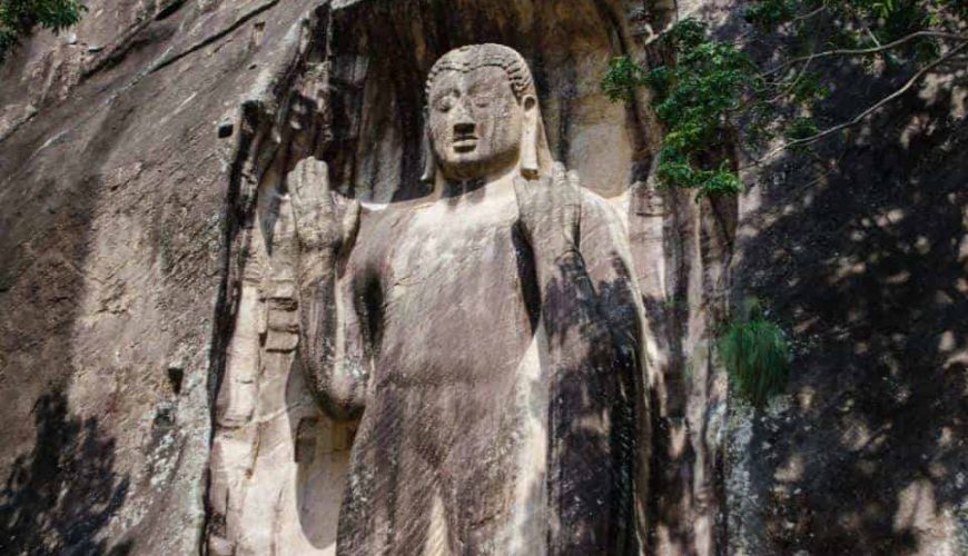 Rasvehera Buddha Stature Ras Vehera Anuradhapura