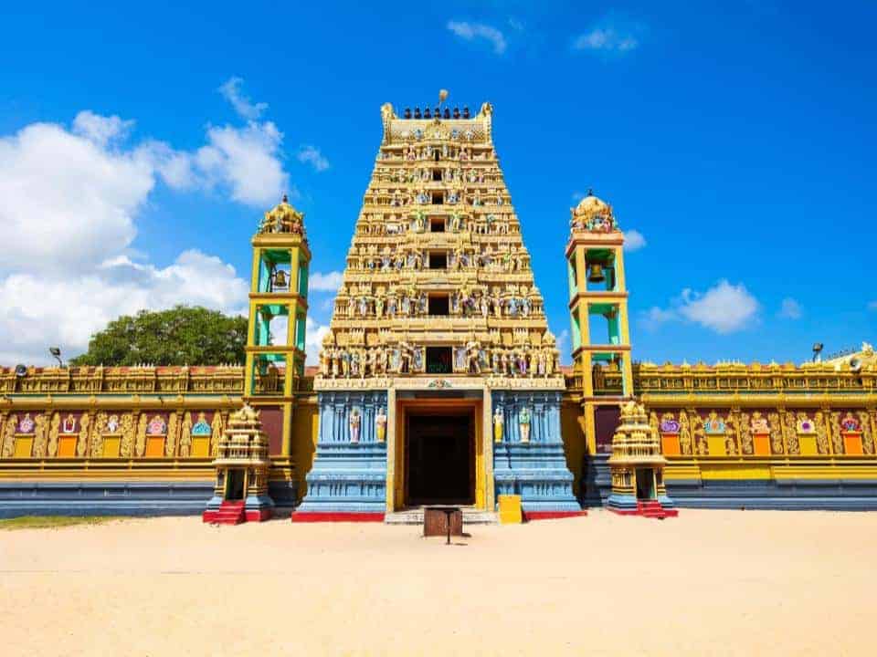 Vallipuram vishnu temple Jaffna