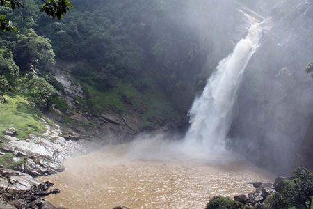 Dunhinda Falls
