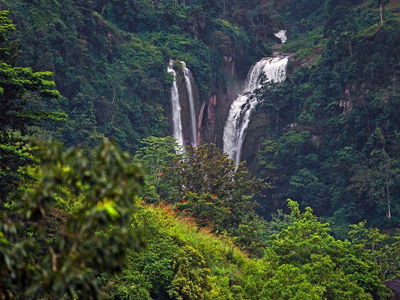 Garandi Waterfalls