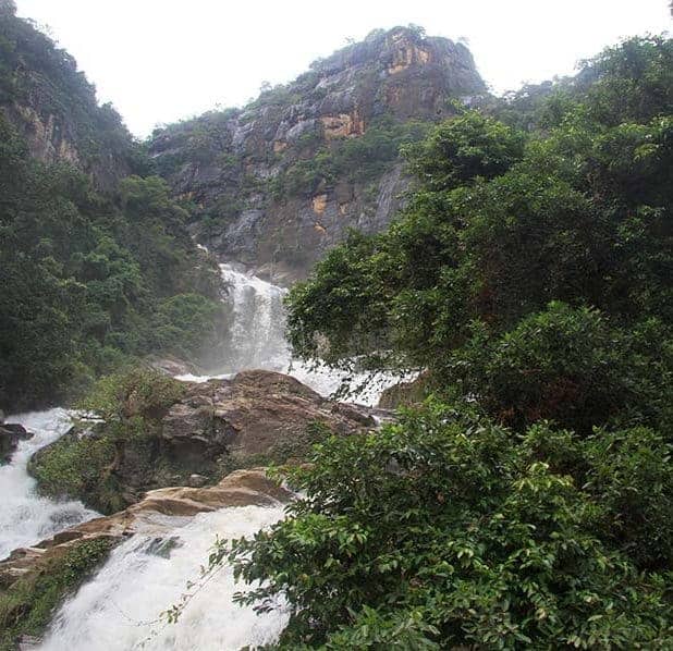 Rawana Falls Ella
