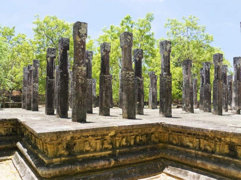 Alahana Pirivena Polonnaruwa Ancient City