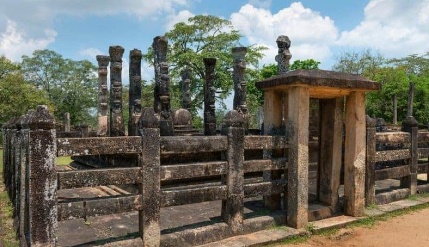 Nissanka Latha Mandapaya Polonnaruwa Ancient City