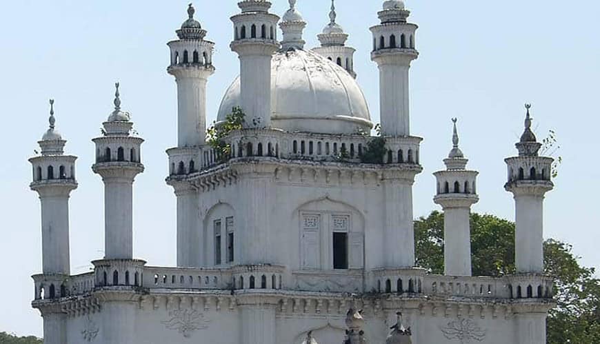 Dawatagaha Jumma Masjid And Shrine Colombo