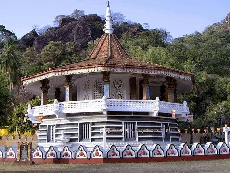 Dimbulagala Vihara Polonnaruwa