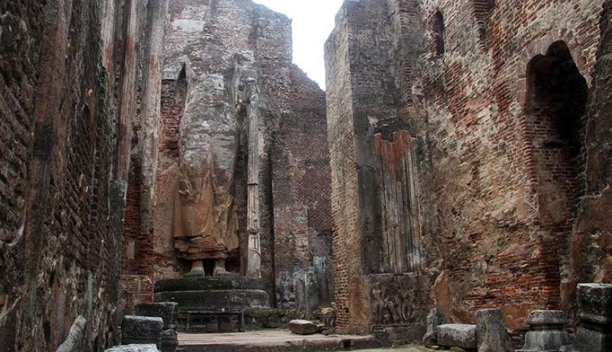 Lankathilaka Image House Polonnaruwa Ancient City