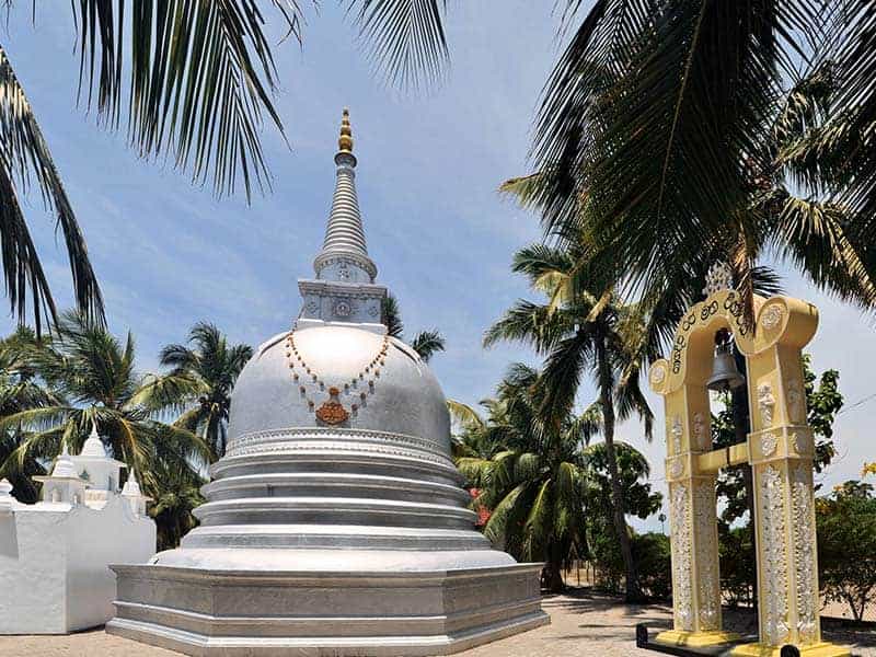 Nainativu Nagadeepa Purana Vihara