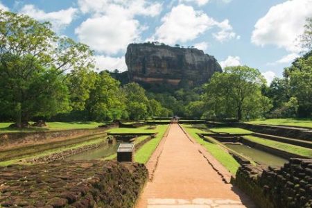 Sigiriya Entrance Historical Places guided tour of Sigiriya Rock Fortress