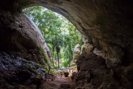 Caving Sri Lanka Rawana Cave