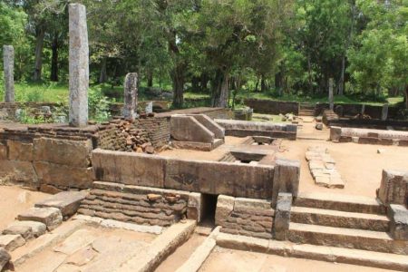 Family Educational Experience at Abhayagiri Monastery Dhana Sala