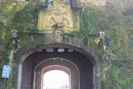 Explore Galle Fort Walking Tour Entrance