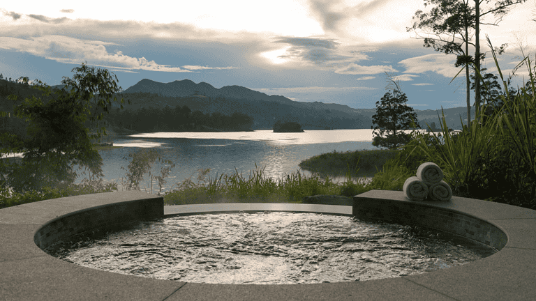 Outdoor Jacuzzi